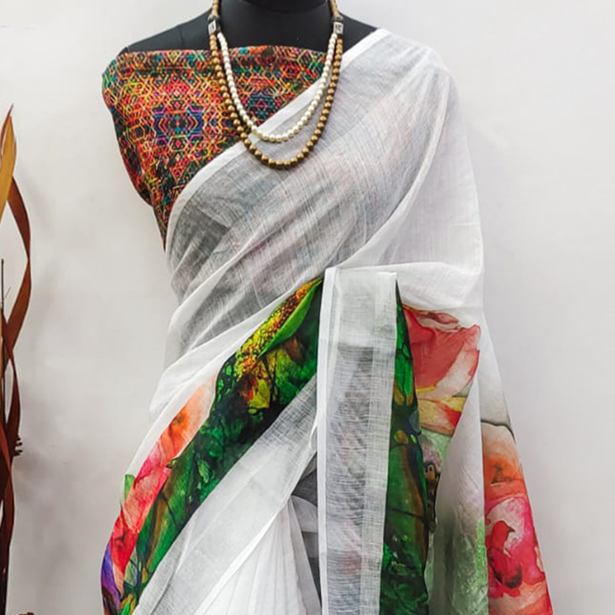 White Floral Digital Printed Linen Saree