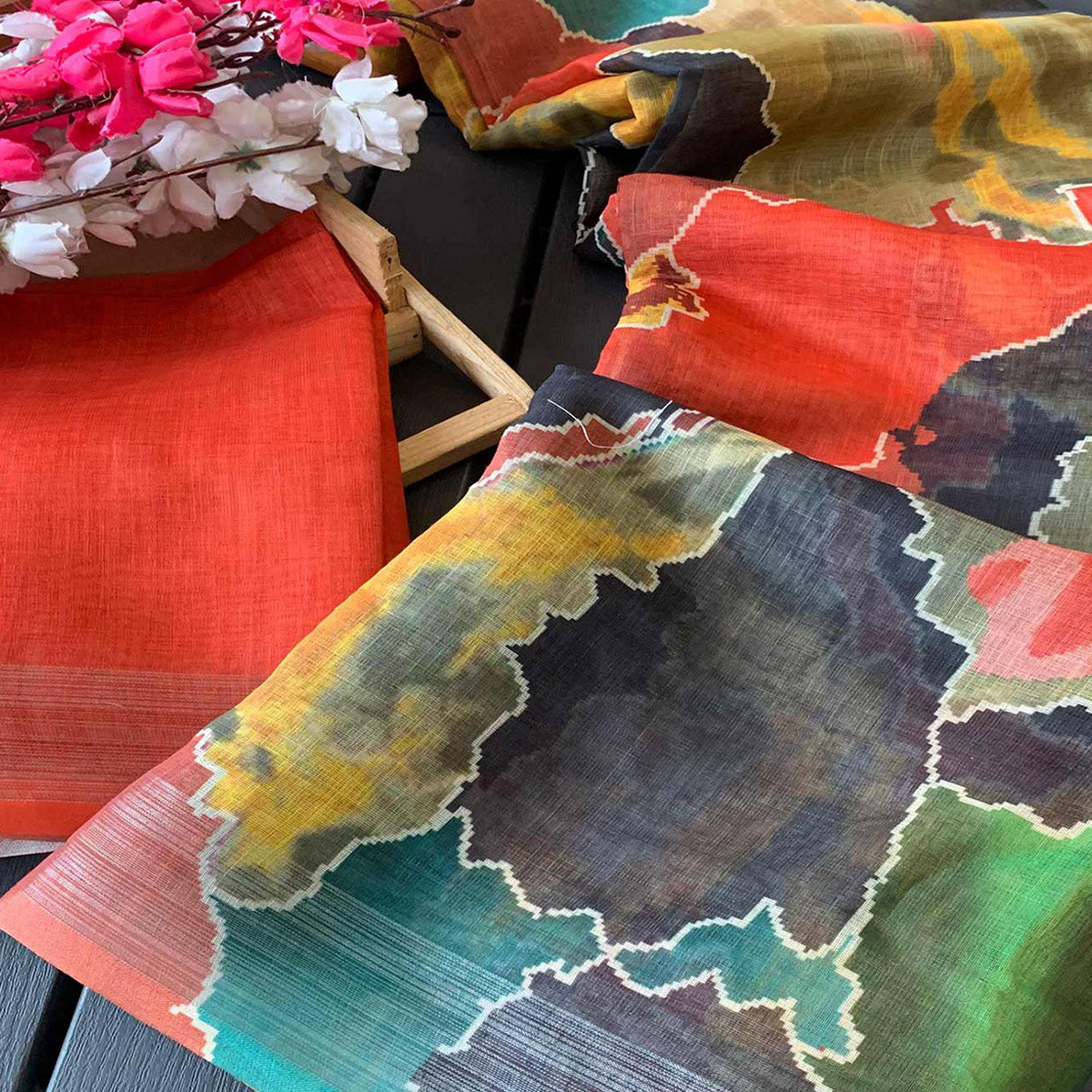 Multicolor Digital Printed Linen Saree With Border