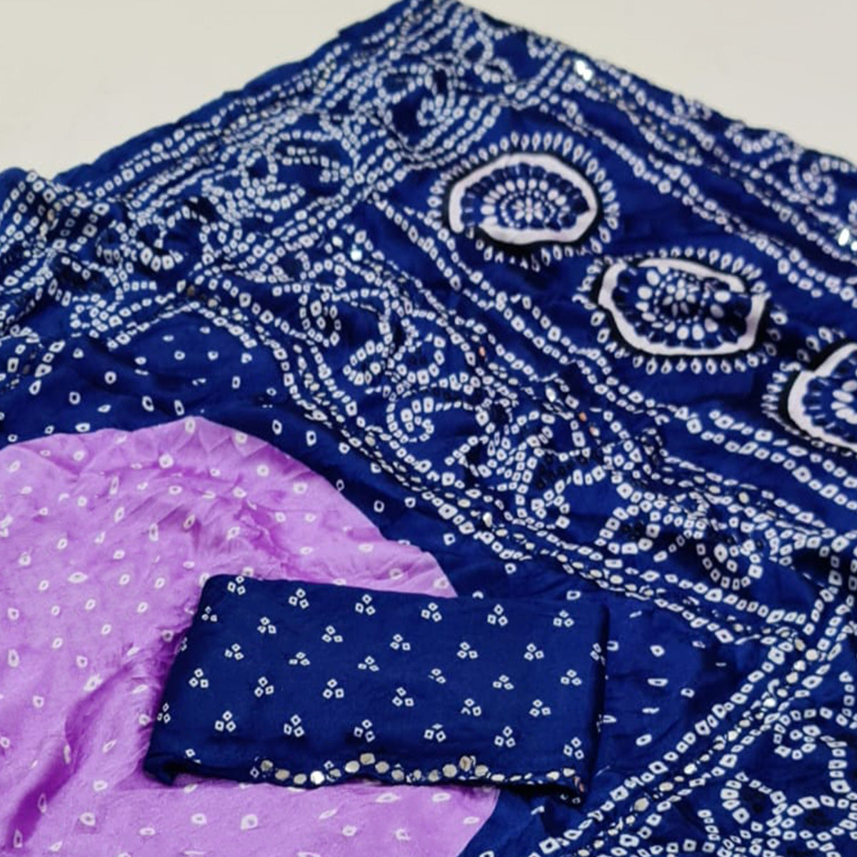 Lavender & Blue Bandhani Printed Chiffon Saree