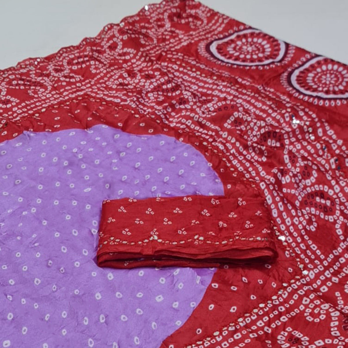 Lavender & Red Bandhani Printed Chiffon Saree