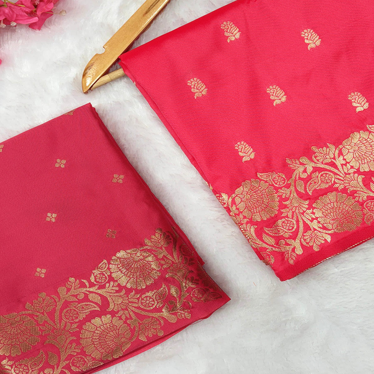 Gajri Pink Banarasi Silk Saree with Traditional Weaving