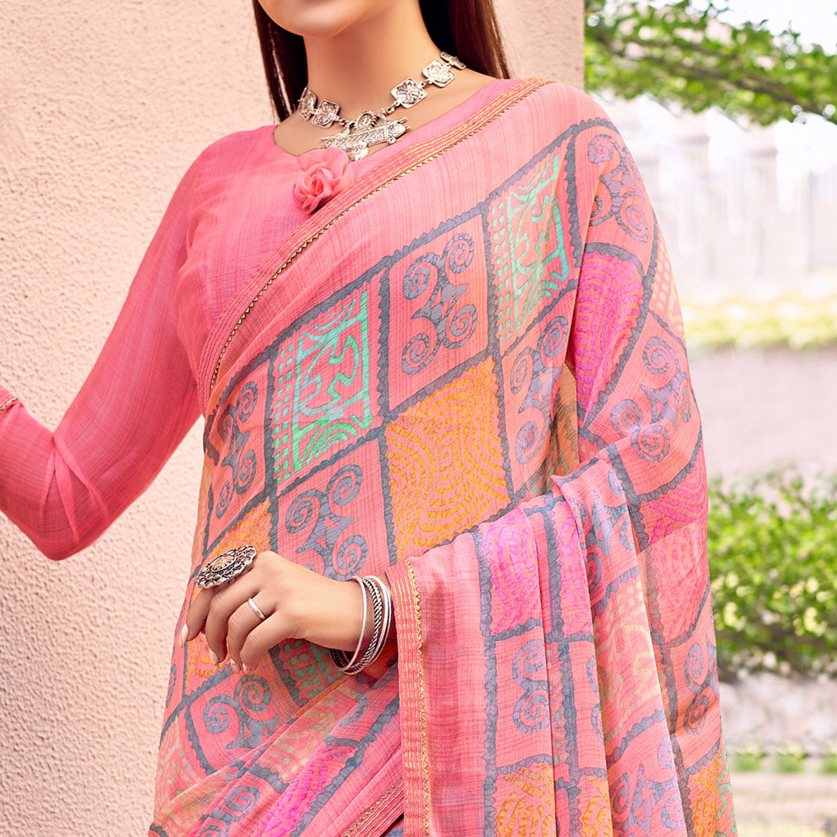 Gajari Pink Printed Chiffon Saree With Tassels