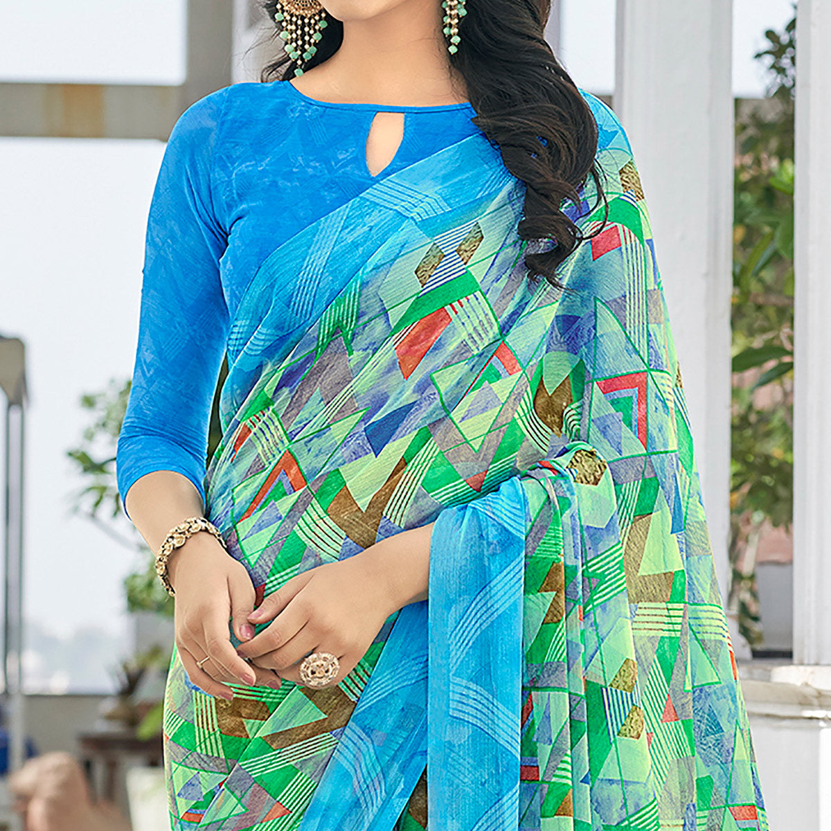 Blue Geometric Printed Chiffon Saree