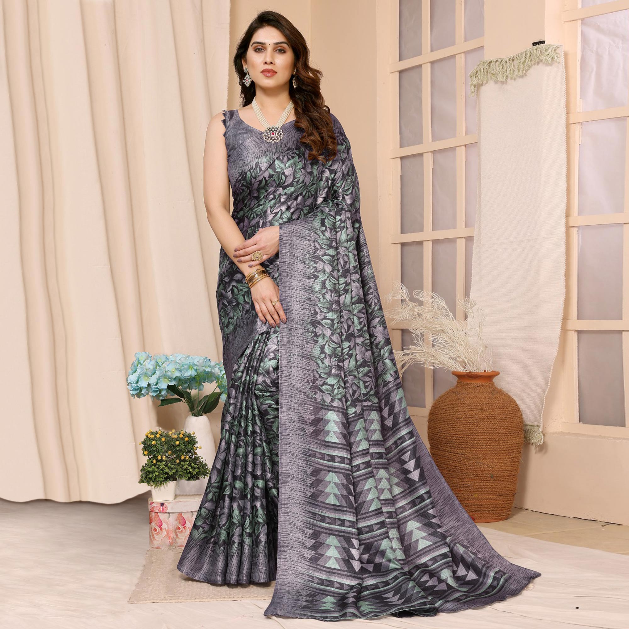 Grey Floral Printed Khaadi Saree