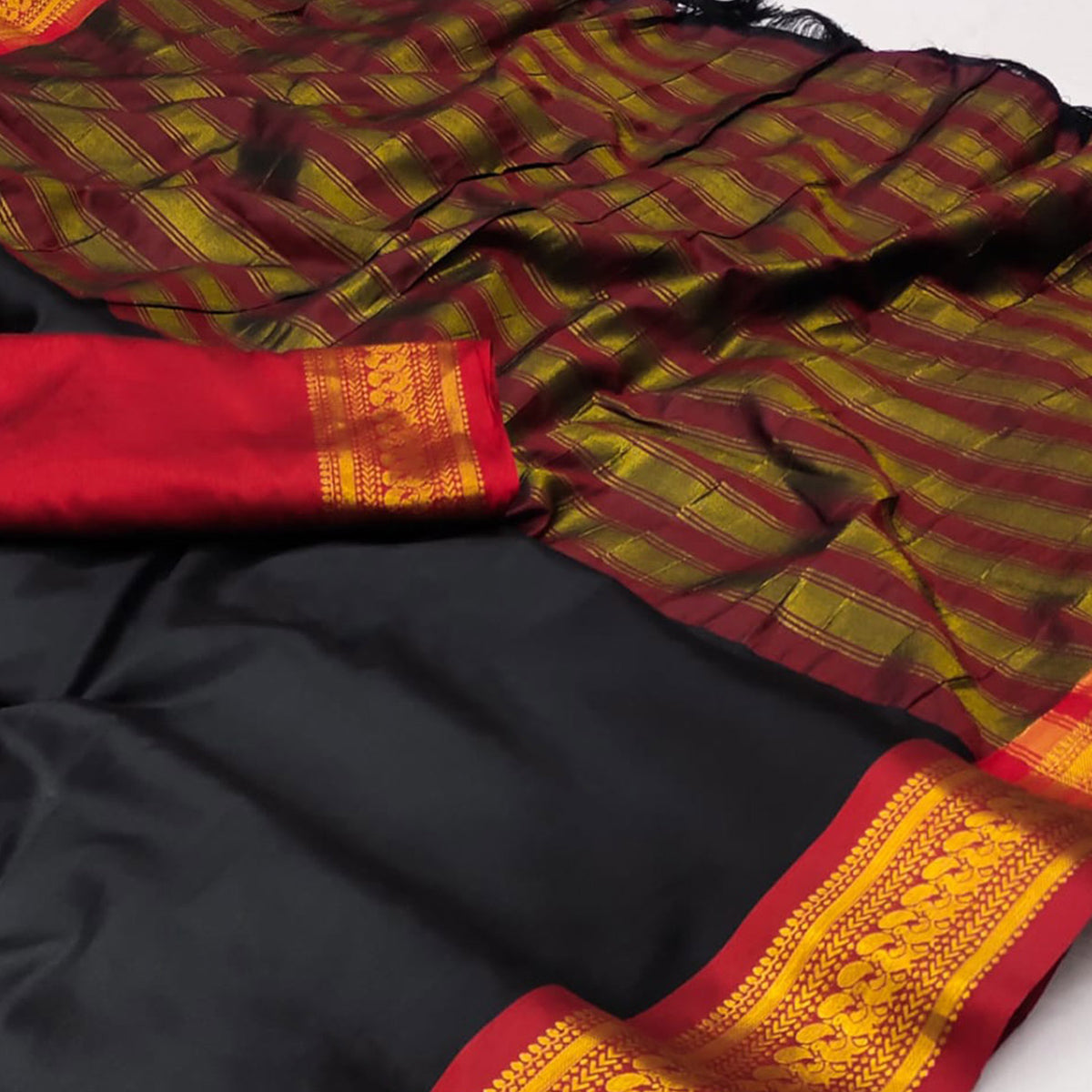 Black Solid Cotton Silk Saree With Jacquard Border