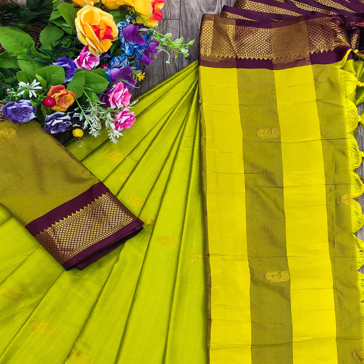 Lemon Green Butti Work Woven Cotton Silk Saree