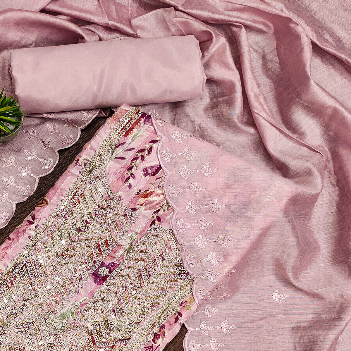 PDM-ANUSHKA-6179-PINK