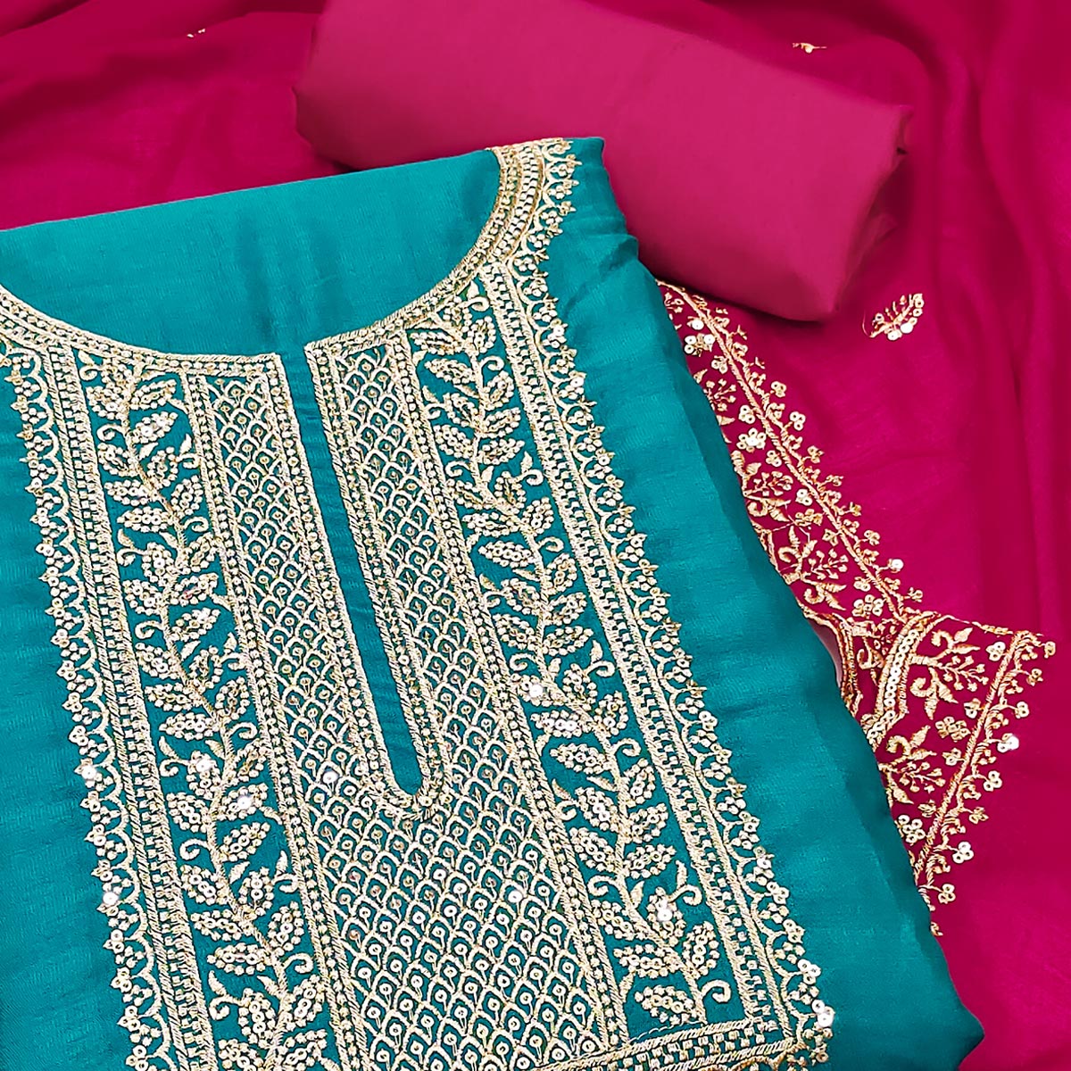 PDM-ANUSHKA-6531-RAMBLU