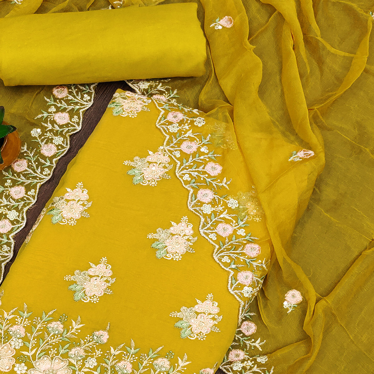 PDM-DEVMA-6453-MUSTARD
