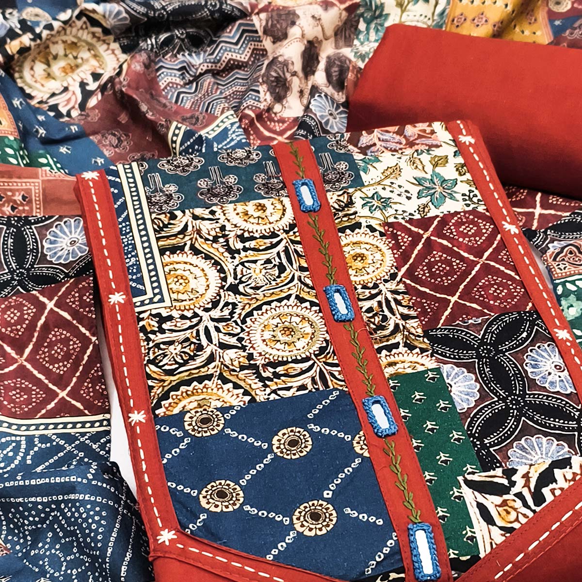 Ethnic Red Solid With Printed Pure Cotton Dress Material With Neck Embroidery Work