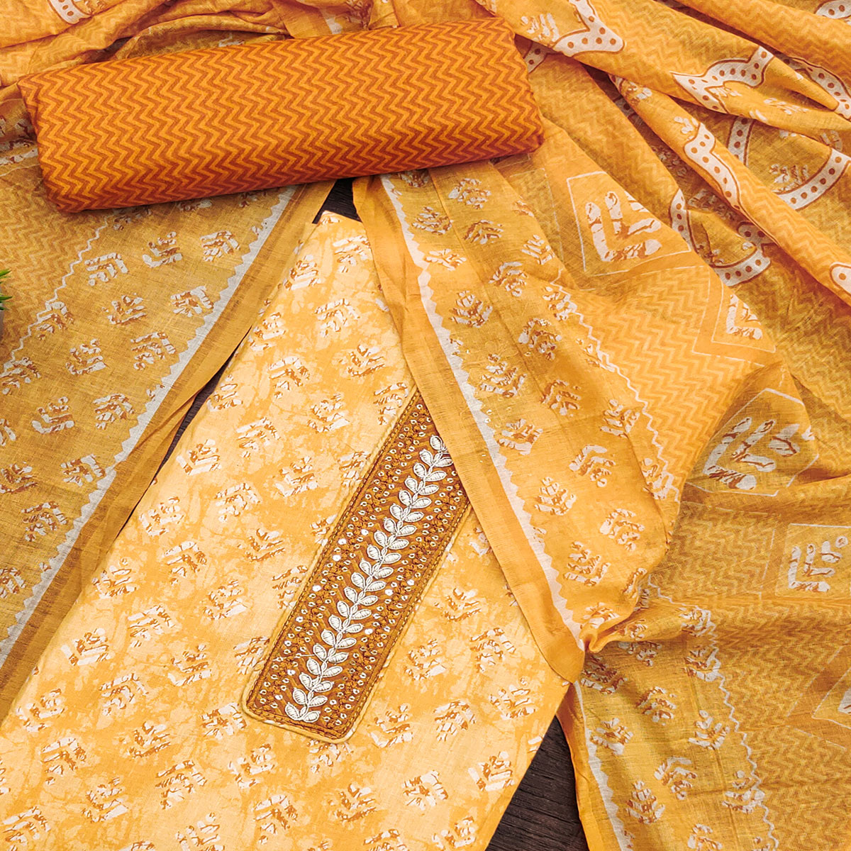 PDM-RAHEJA-6197-YELLOW
