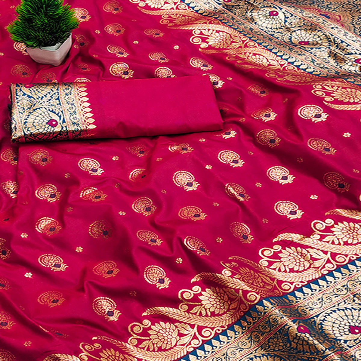 Pink Traditional Zari Woven Cotton Silk Saree for Special Occasions