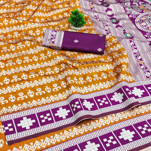 Mustard Weaving Cotton Silk Saree With Contrasting Floral & Peacock Design Pallu