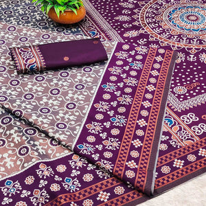 Purple Designer Handloom Kanjivaram Silk Saree with Rich Floral Weaving