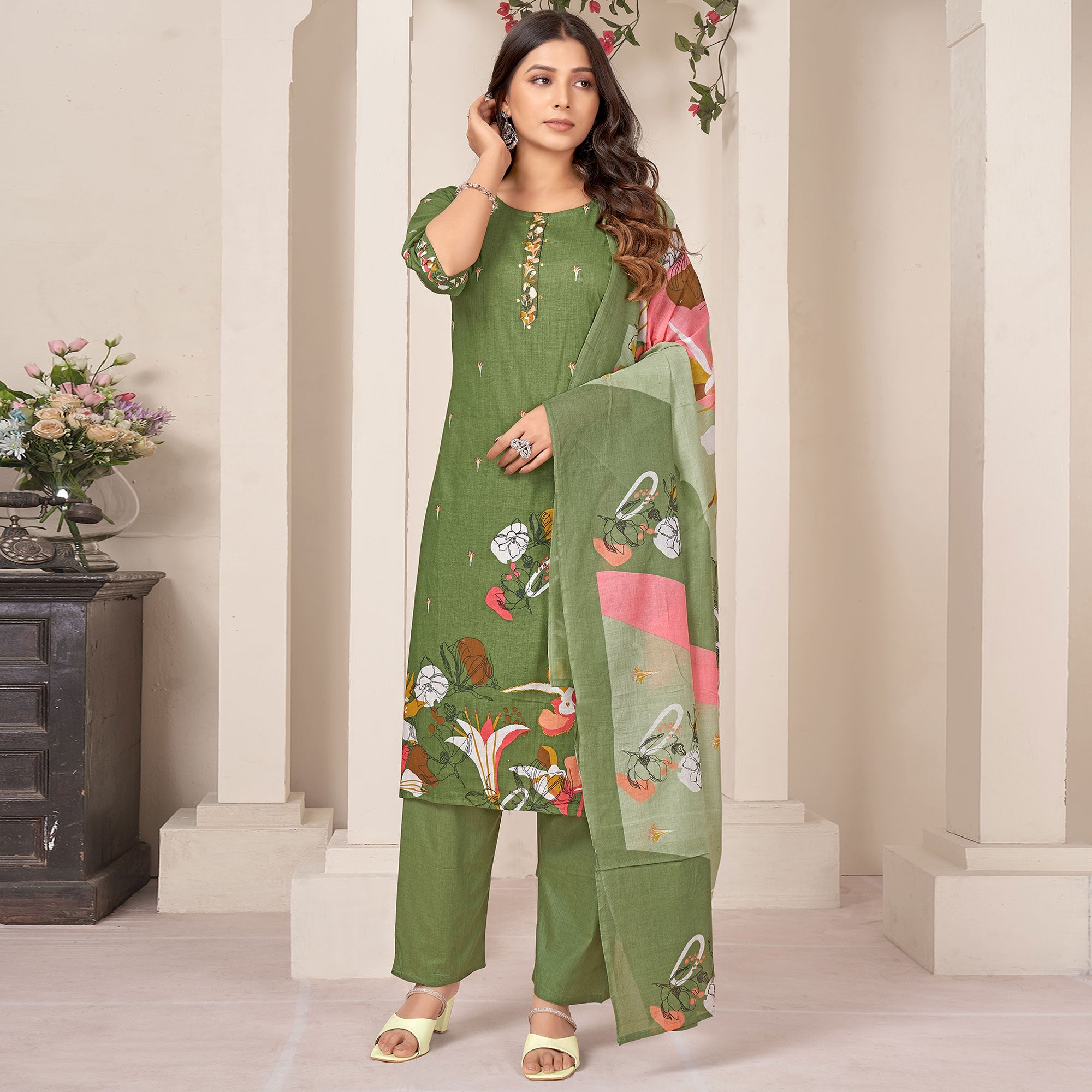 Green Floral Printed Pure Cotton Straight Salwar Suit