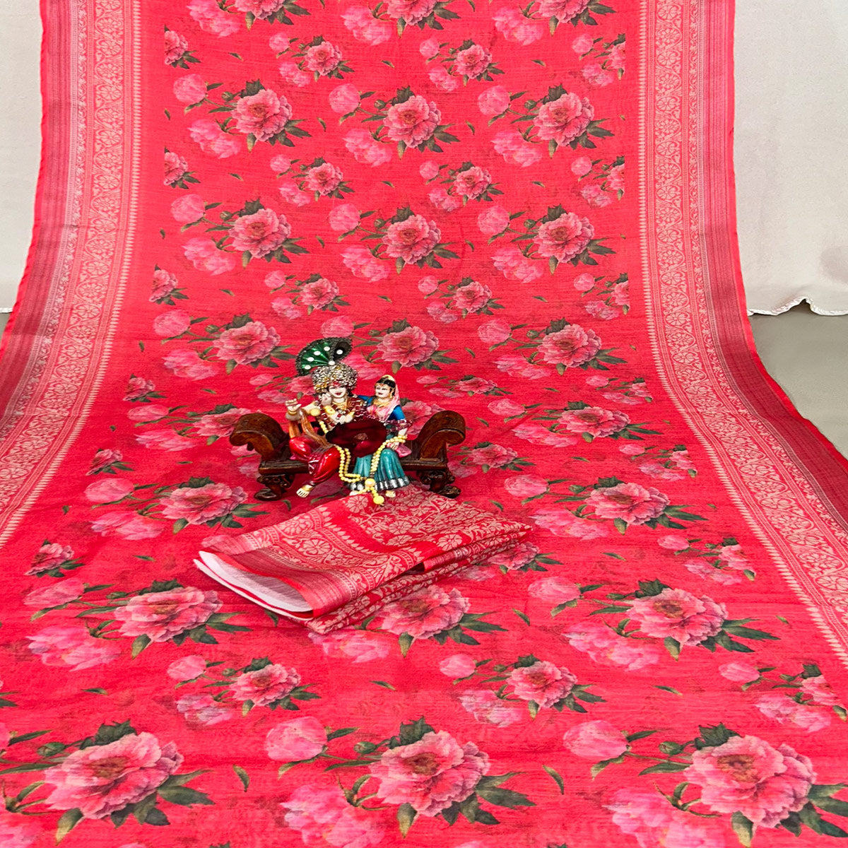 Red Floral Digital Printed Linen Saree