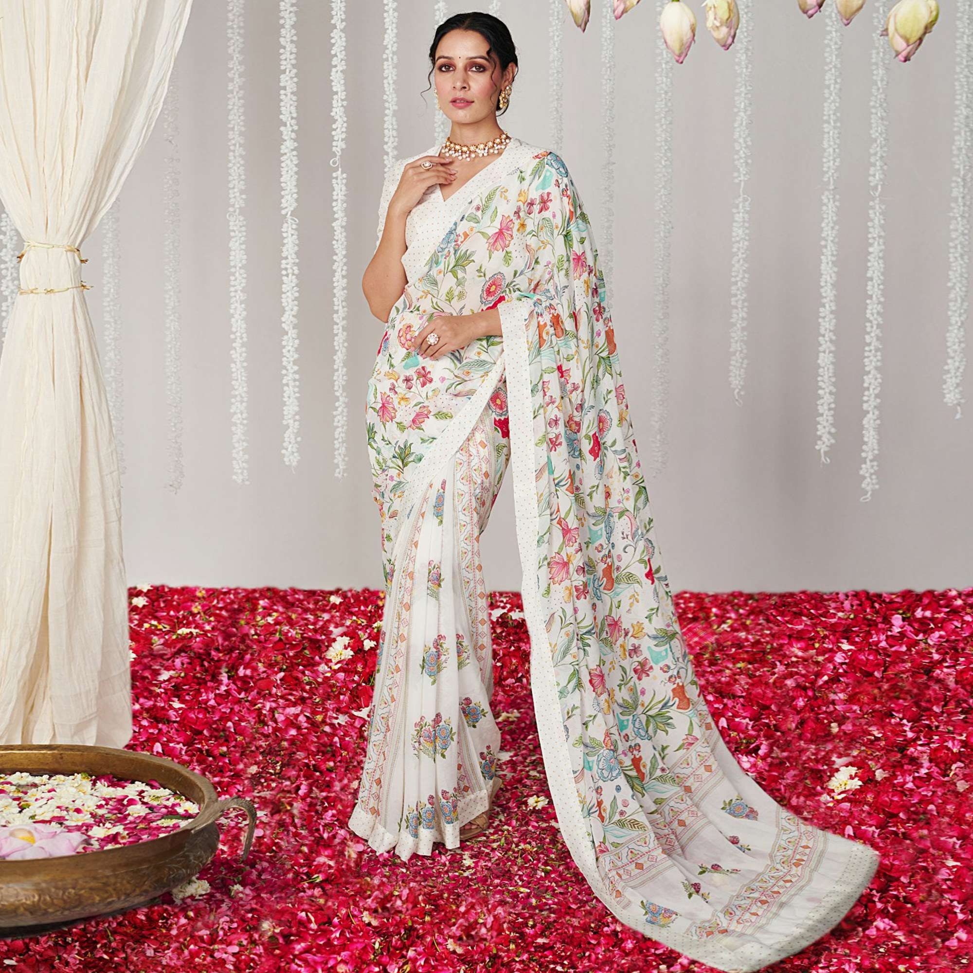 White Floral Printed Chiffon Saree