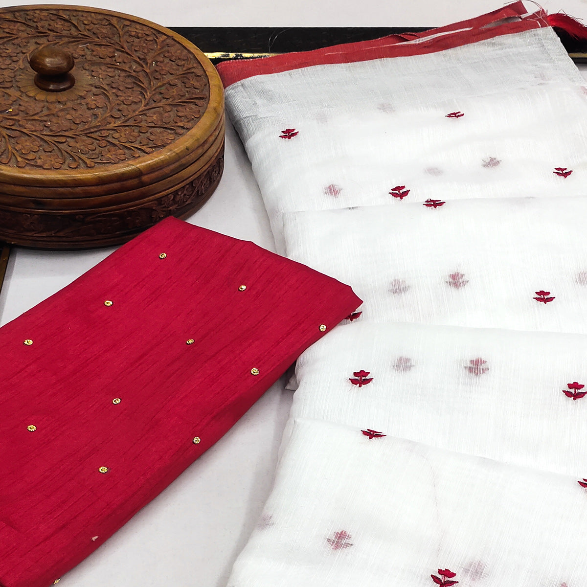 White & Red Floral Embroidered Linen Saree