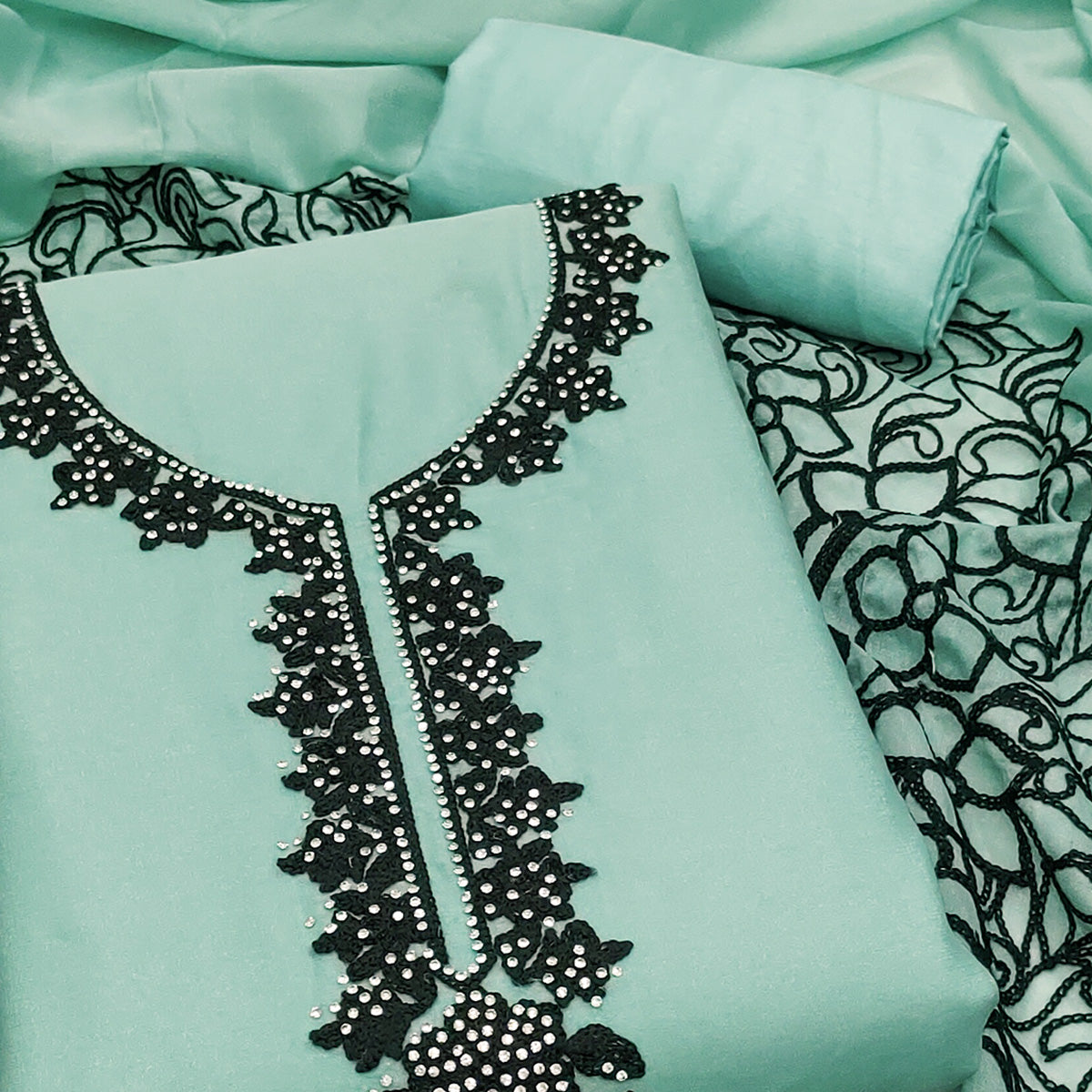Sea Green Unstitched Georgette Dress Material Featuring Thread Detailing