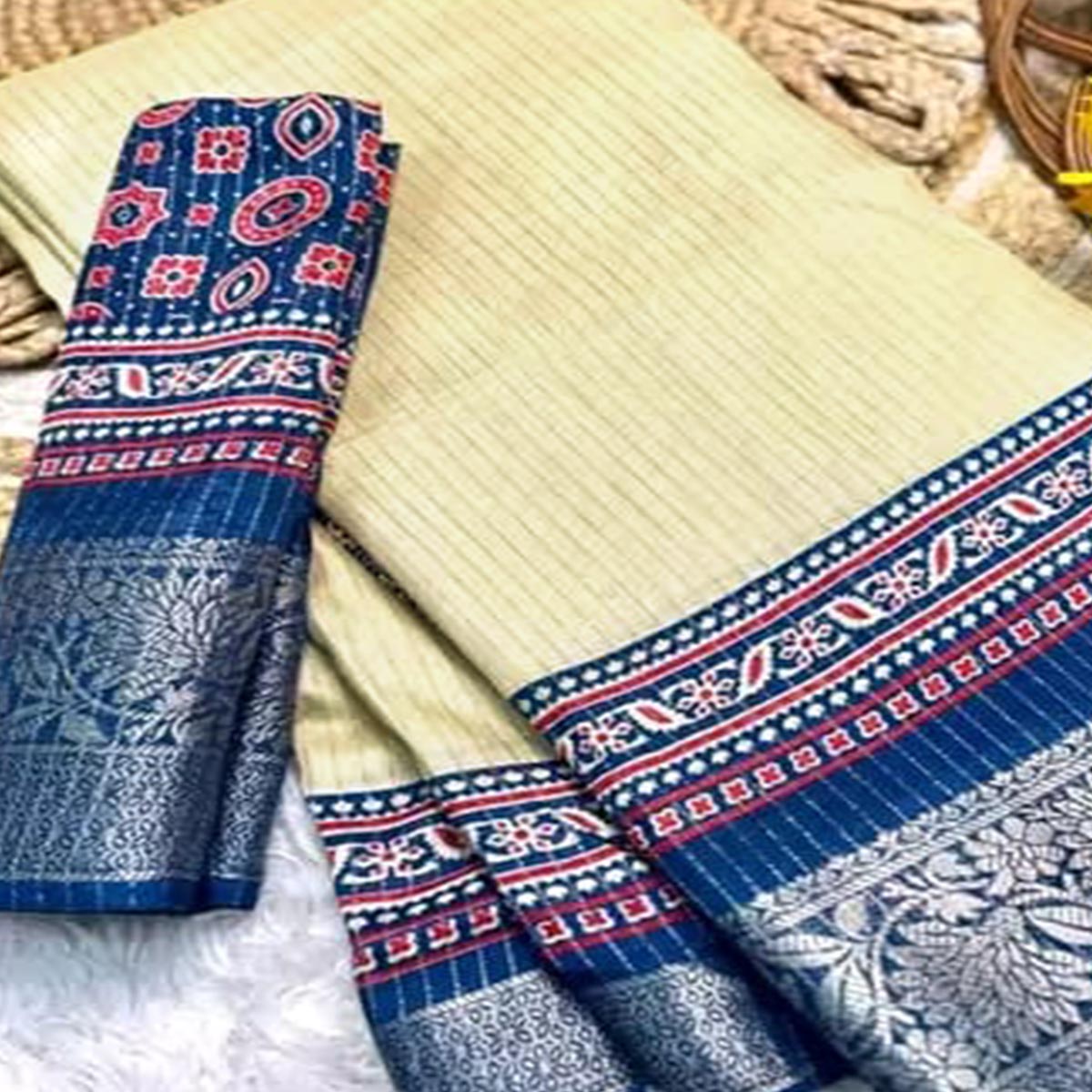 Classic Cream Zari Weaving Dola Silk Saree with Elegant Shine and Traditional Design