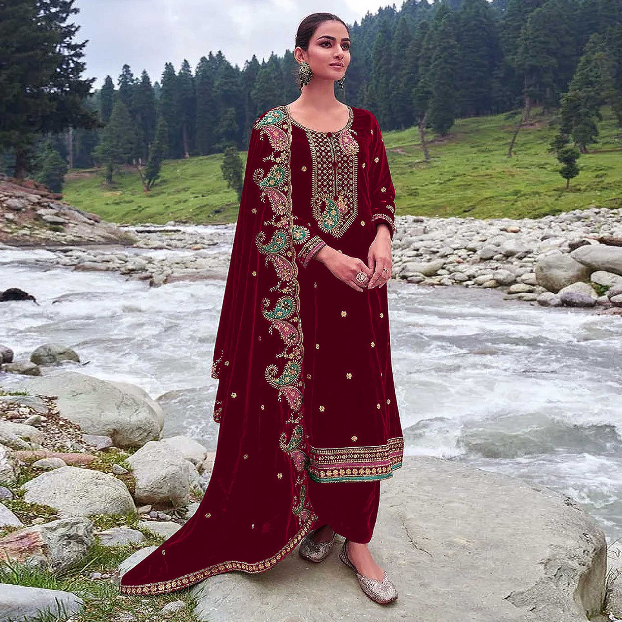 Maroon Floral Embroidered Velvet Semi Stitched Salwar Suit
