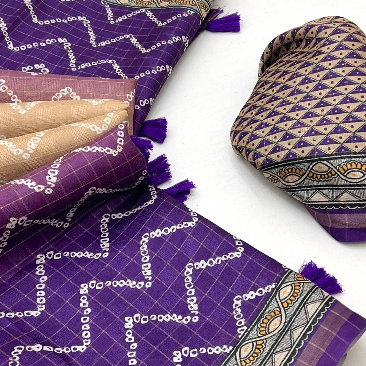 Beige & Violet Maheshwari Cotton Silk Saree with Zig-Zag Pattern