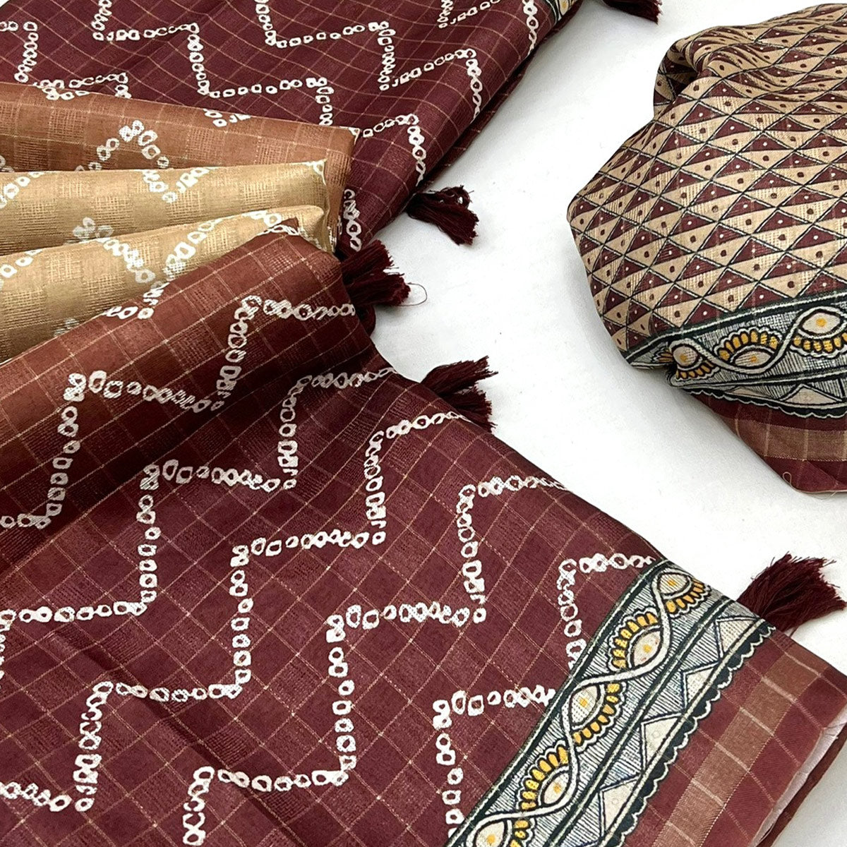 Beige & Brown Maheshwari Cotton Silk Saree with Zig-Zag Pattern