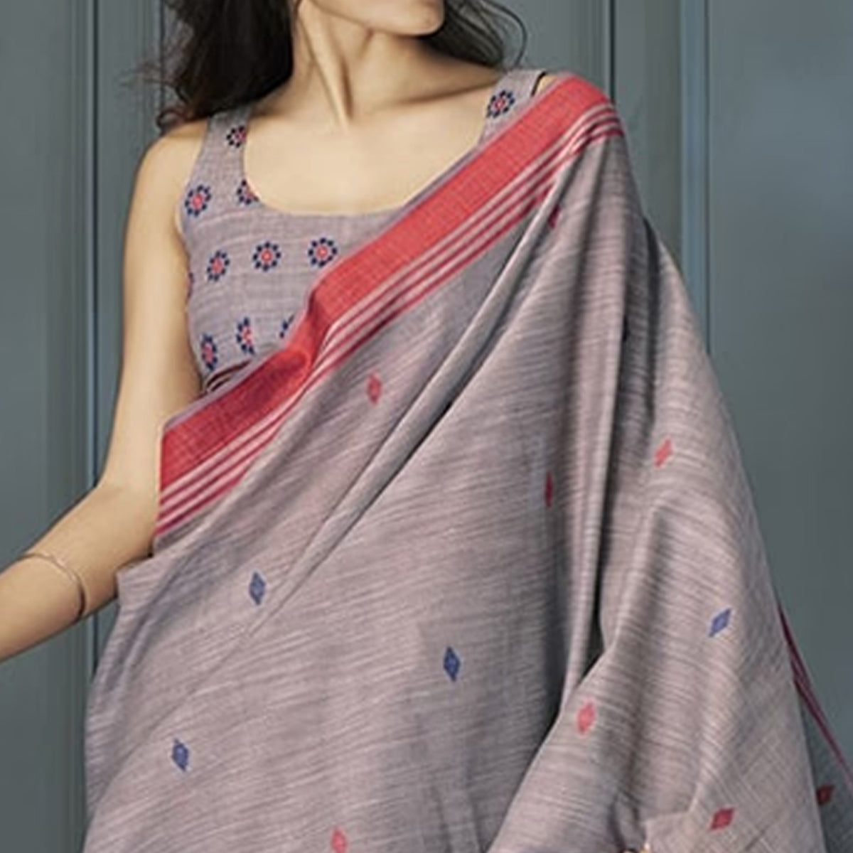 Grey Floral Woven linen Saree