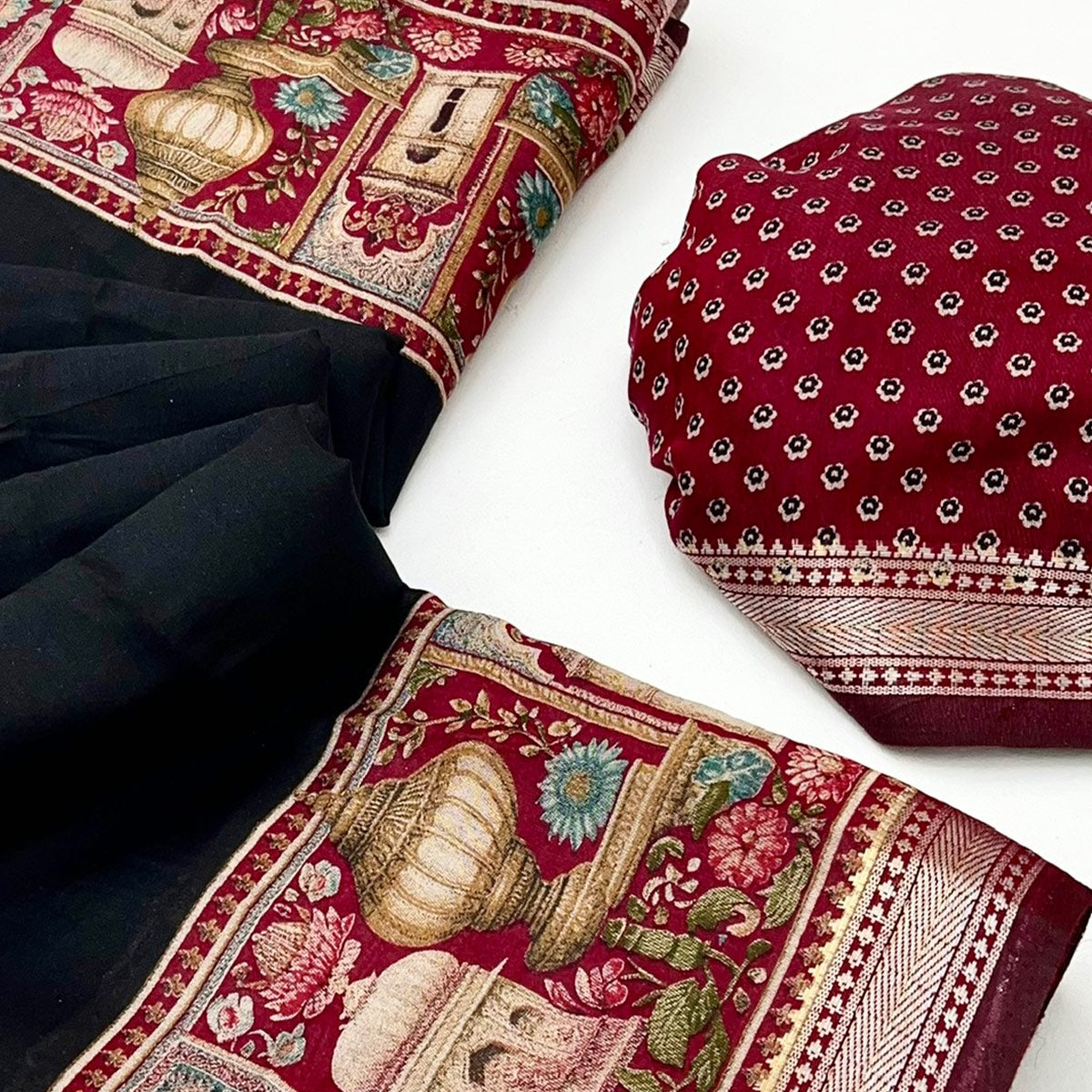 Traditional Print Mulmul Cotton Saree in Black with Elegant Zari Border