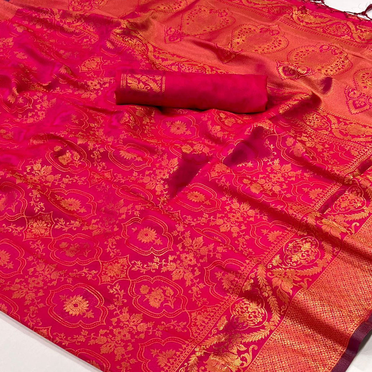 Rani Pink Zari Weaving Art Silk Saree With Tassels