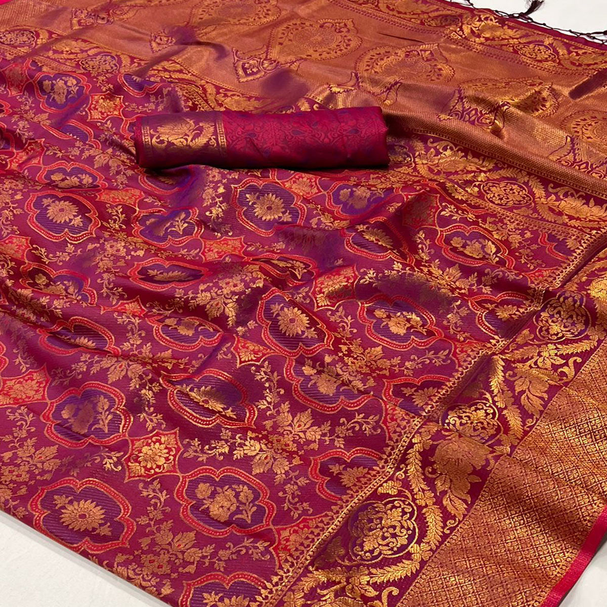 Magenta Zari Weaving Art Silk Saree With Tassels