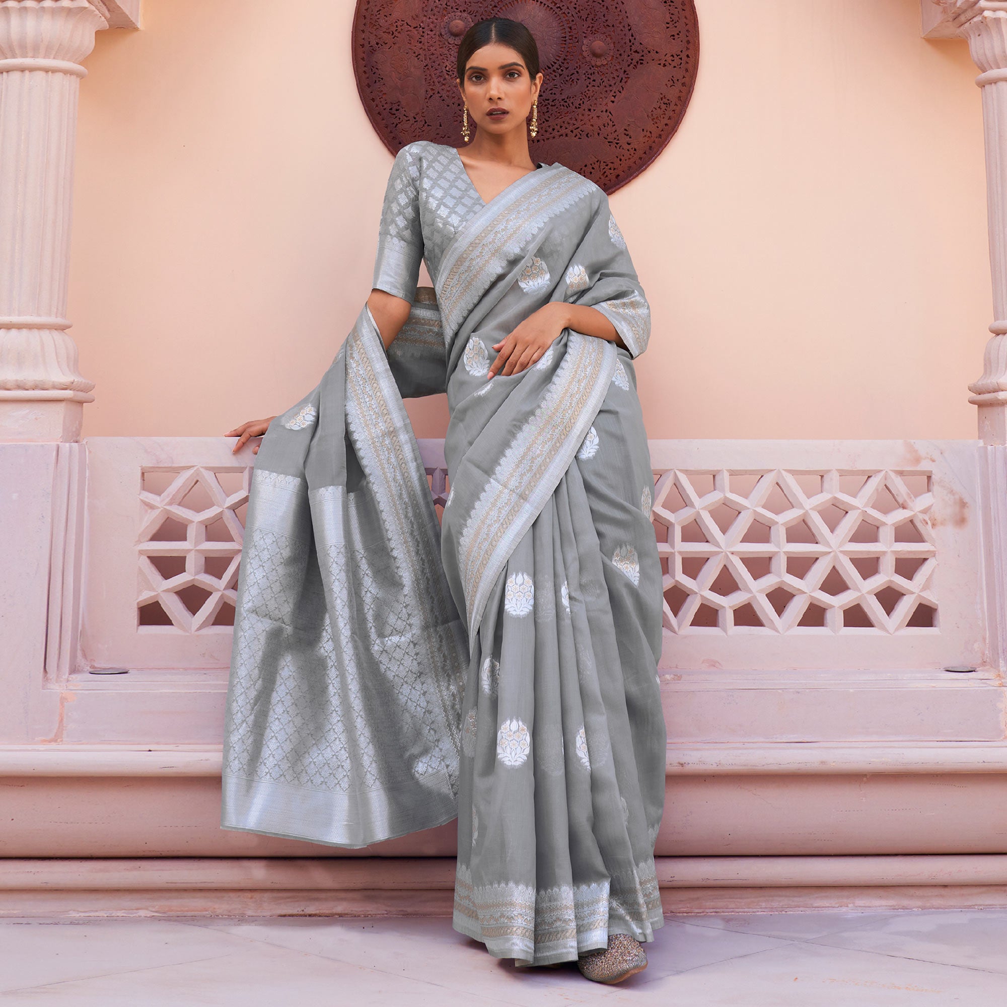 Grey Woven Linen Saree