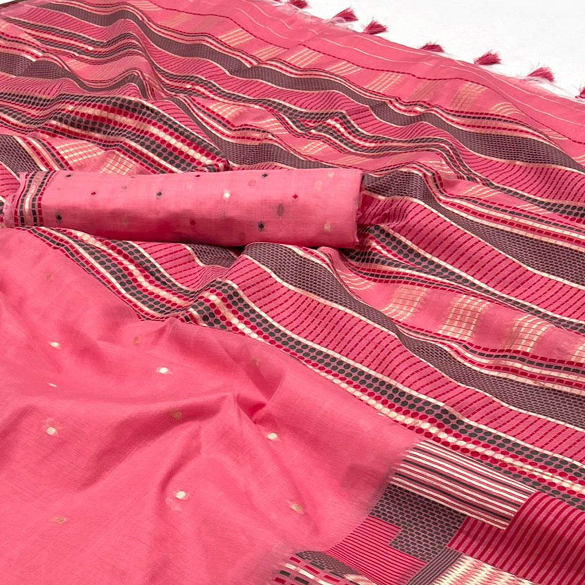 Gajri Pink Woven Cotton Silk Saree With Tassels