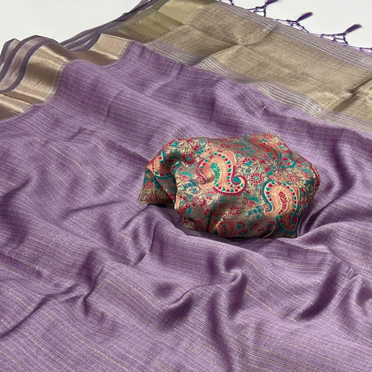 Lavender Handloom Woven Chiffon Saree