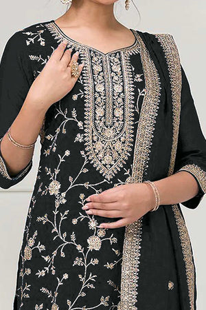 Black Beautiful Embroidered Pakistani Style Semi-Stitched Salwar Suit in Soft Georgette Fabric