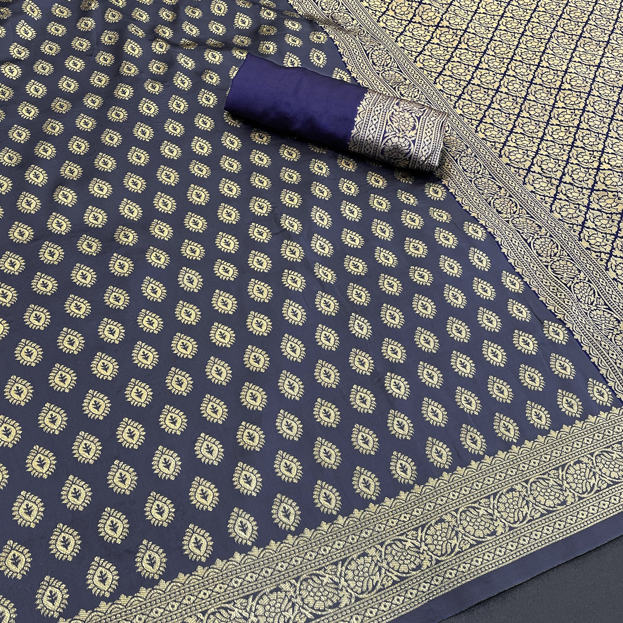 Grey Floral Zari Woven Banarasi Silk Saree For Timeless Elegance