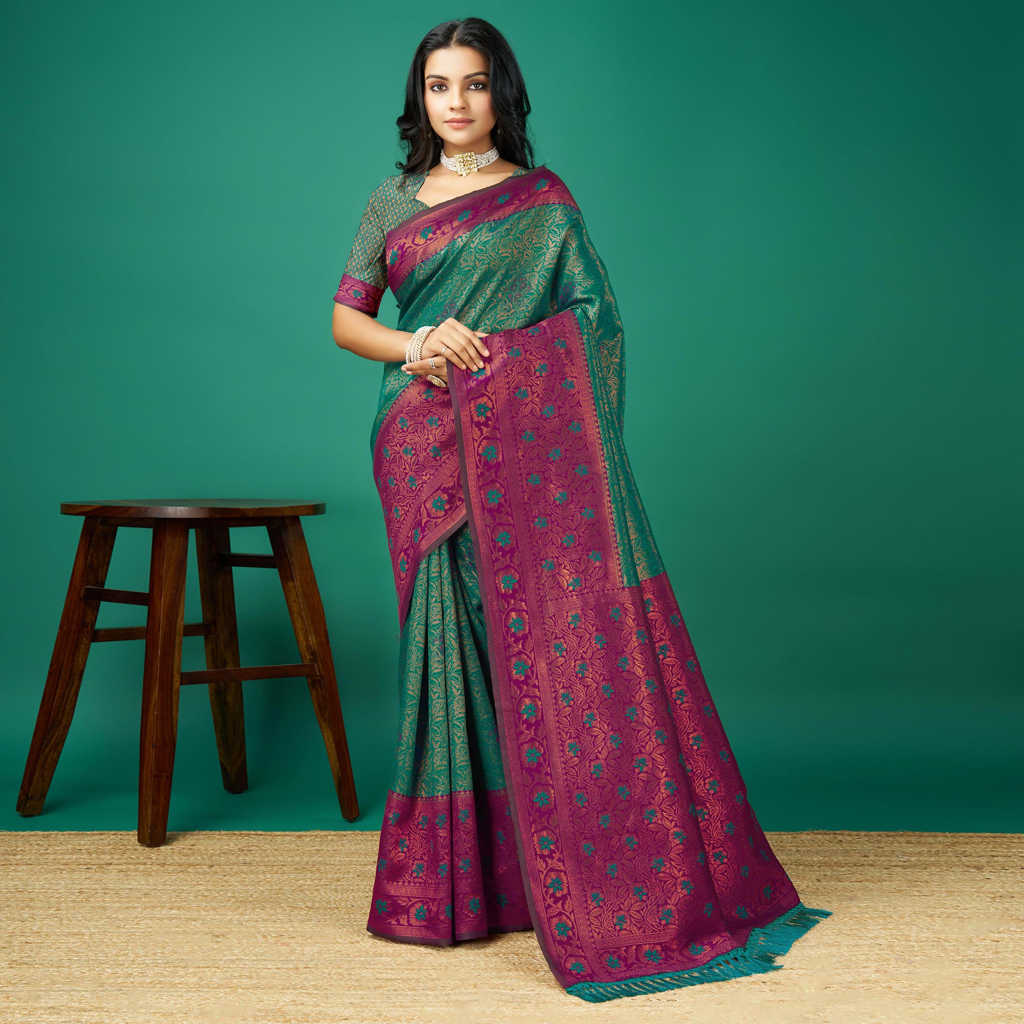 Rama Green Zari Woven Banarasi Silk Saree With Tassels