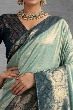 Traditional Mint Green Kanjivaram Soft Silk Saree with Bold Kadiyal Weave