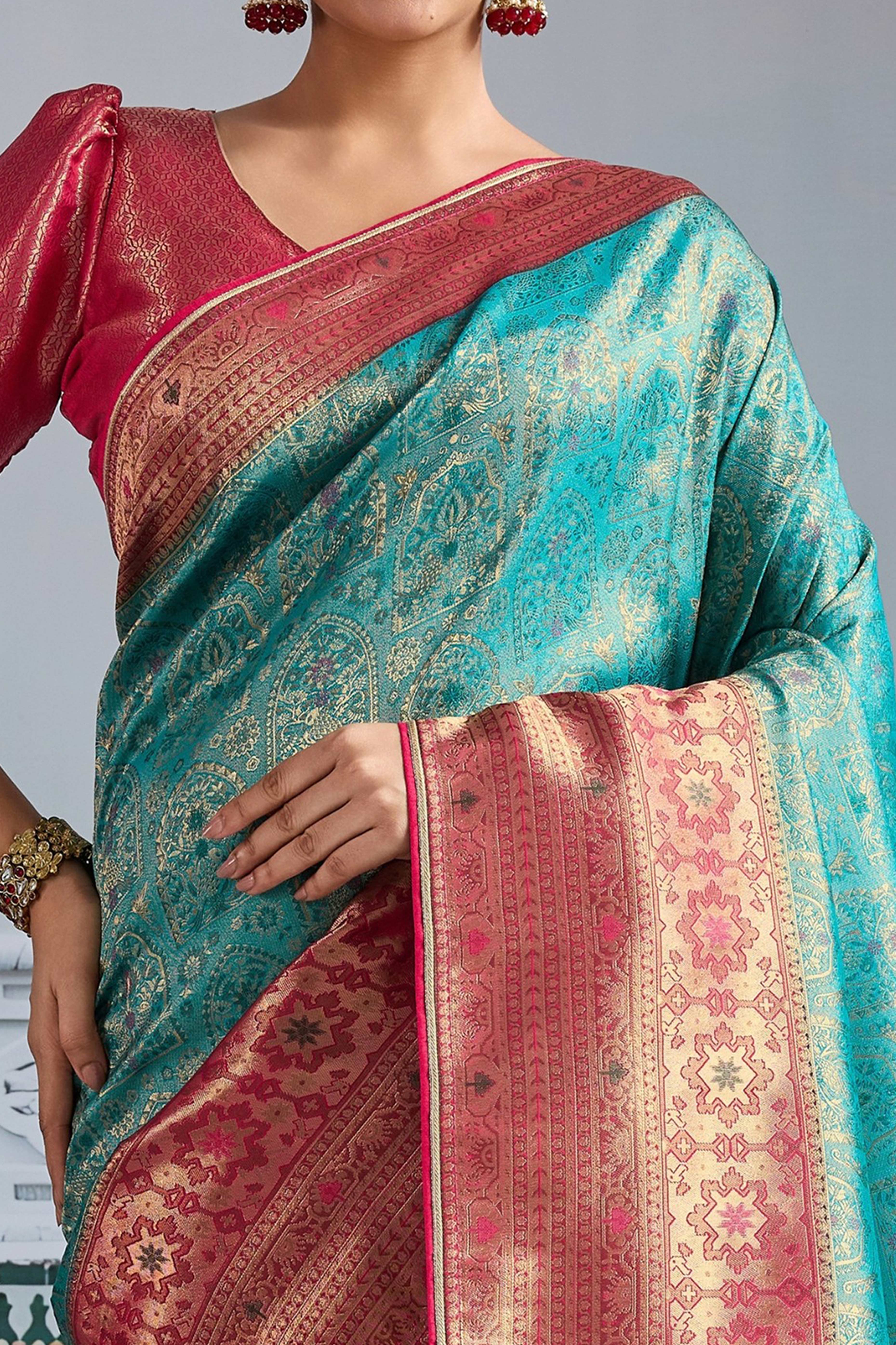 Turquoise Mul Silk Festive Kanjivaram Saree Showcasing Fine Zari Work and a Regal Finish