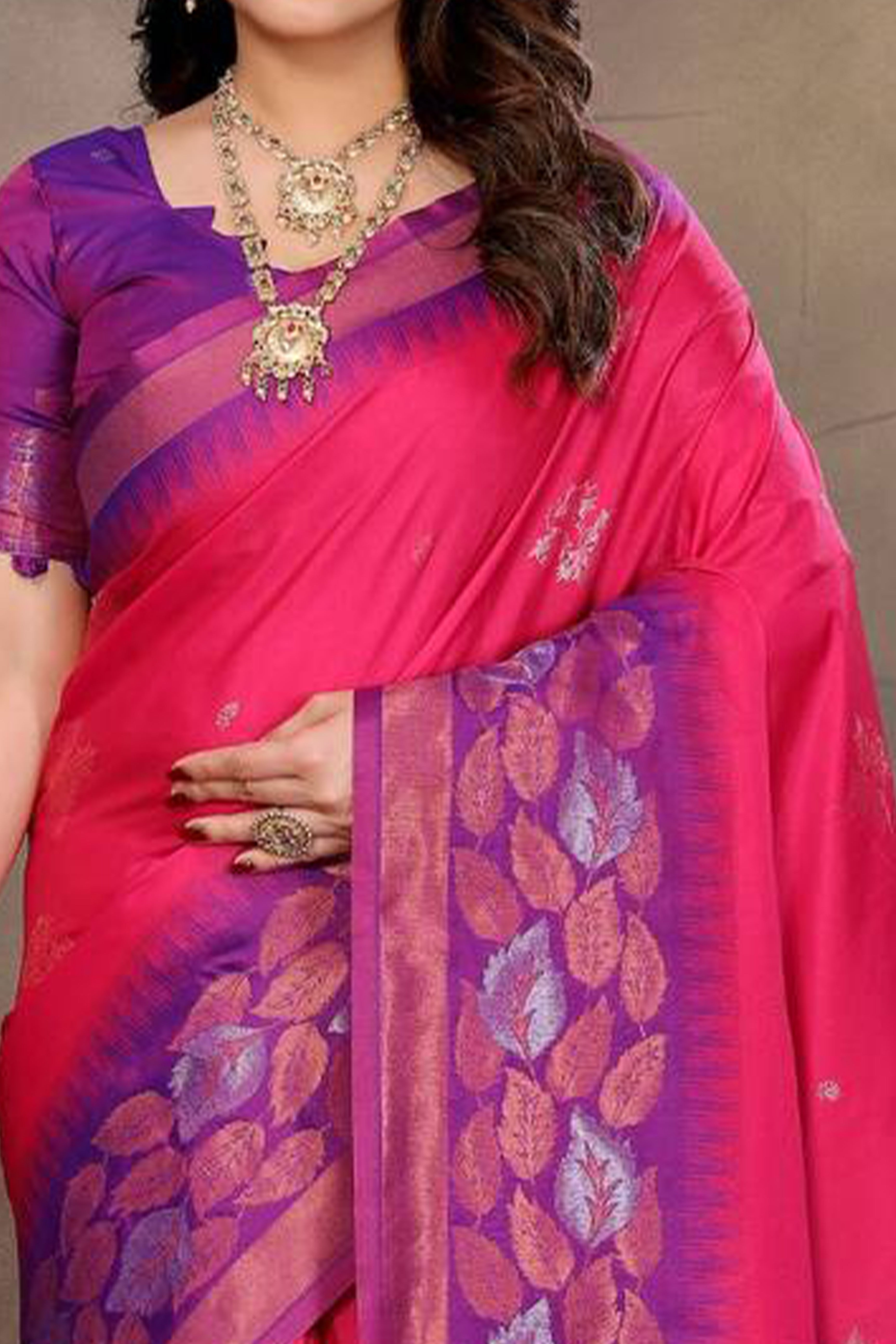 Rani Pink Leaf & Floral Motif Banarasi Silk Saree With Luxurious Zari Weaving Two Tone Weaving