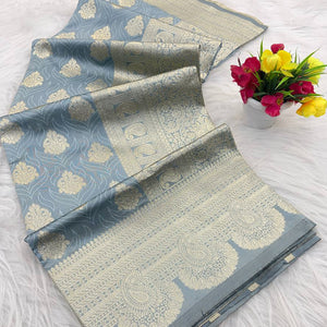 Blue Floral Zari Woven Pure Banarasi Silk Saree Designed for Luxurious Festive Elegance