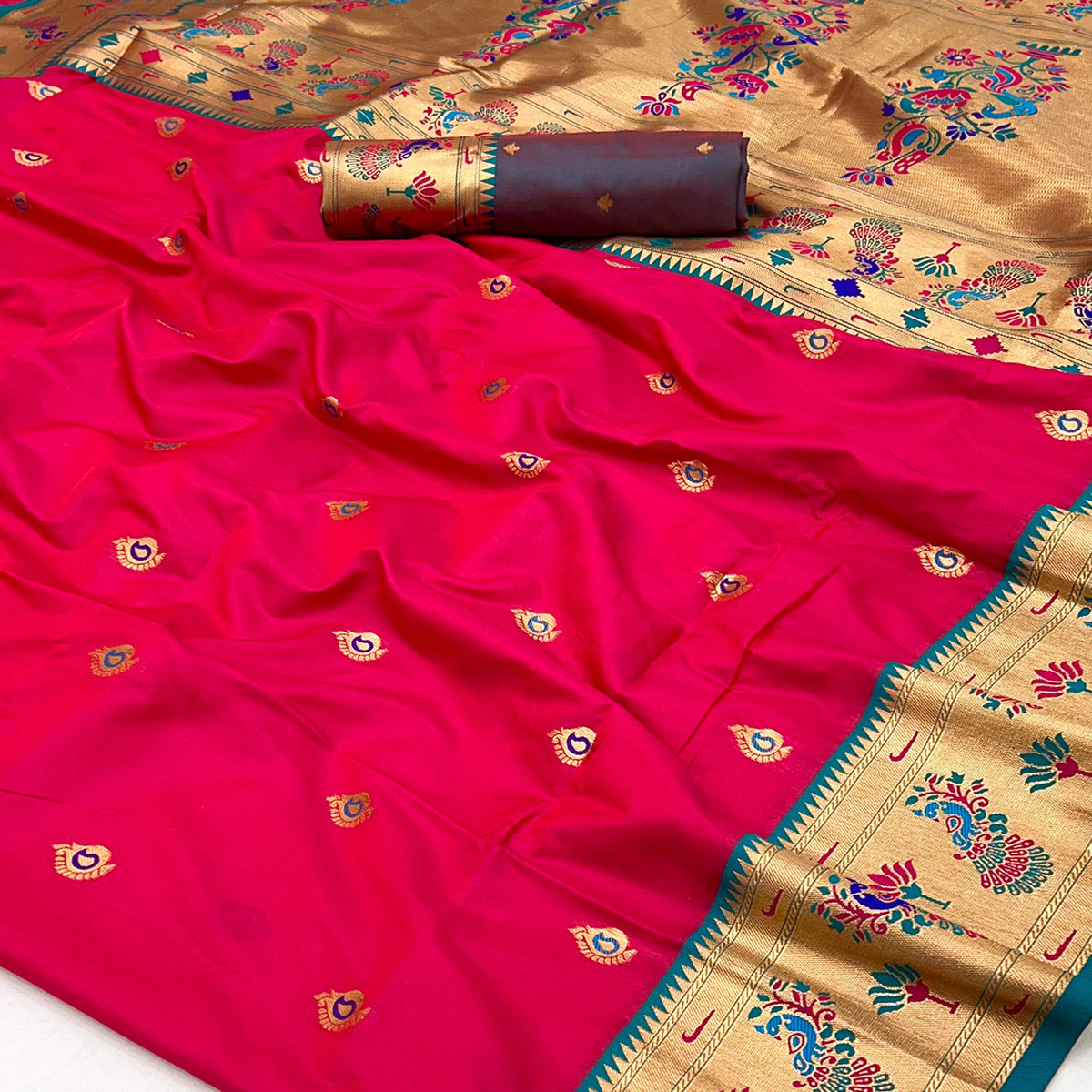 Pink Floral Woven Pure Silk Paithani Saree
