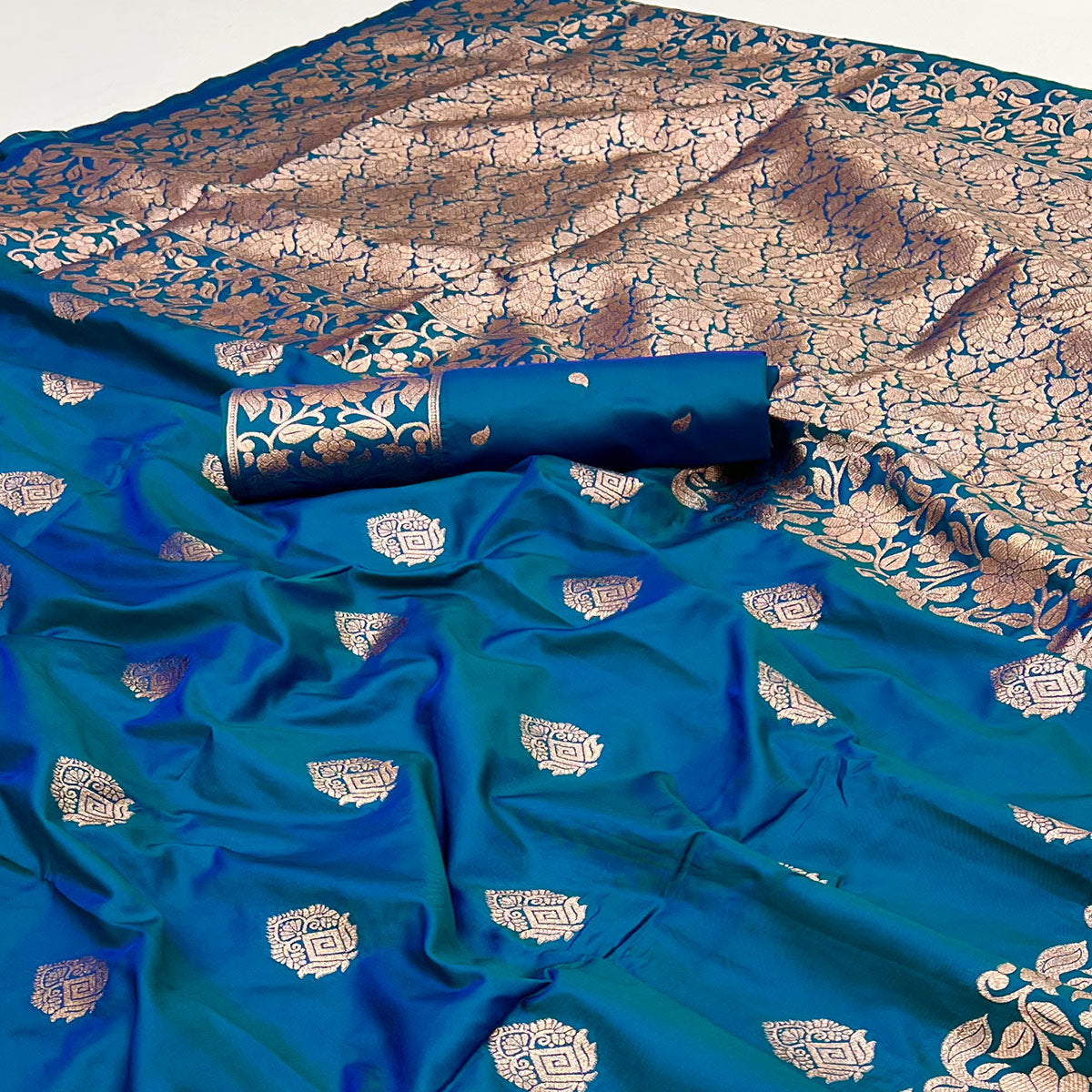 Peacock Blue Art Silk Saree With Intricate Zari Weave & Majestic Banarasi Pallu