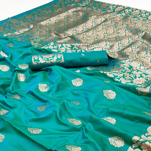 Rama Green Art Silk Saree With Intricate Zari Weave & Majestic Banarasi Pallu