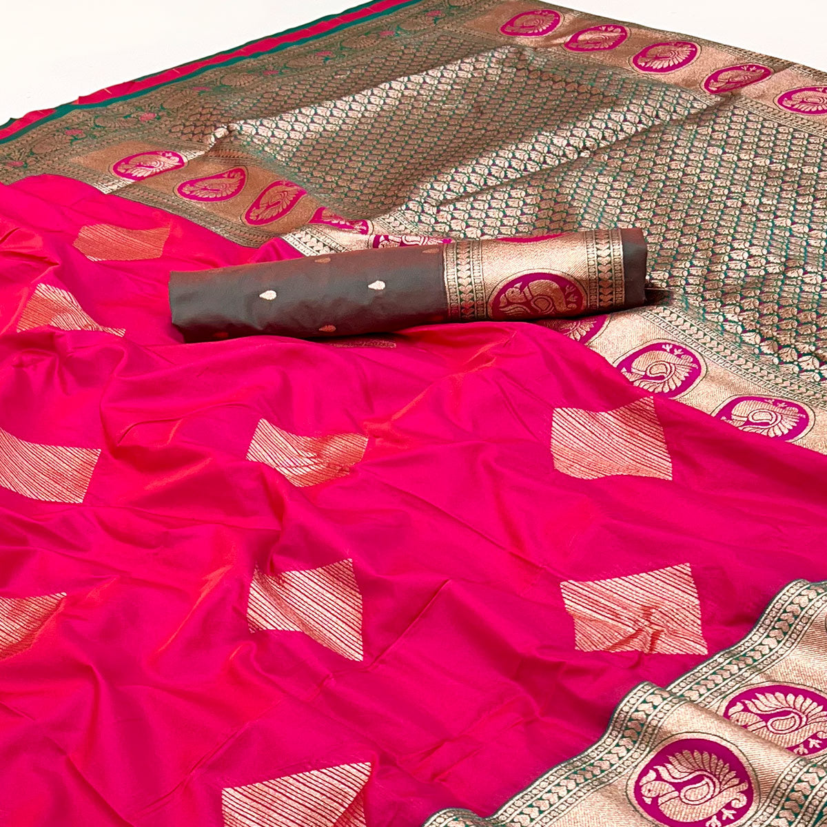 Pink Zari Woven Art Silk Saree With Opulent Banarasi Pallu Work