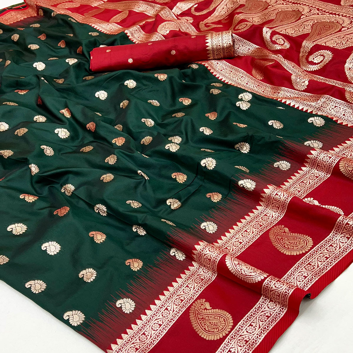 Bottle Green Art Silk Saree Adorned With Zari Woven Paisley Motifs & Rich Banarasi Pallu