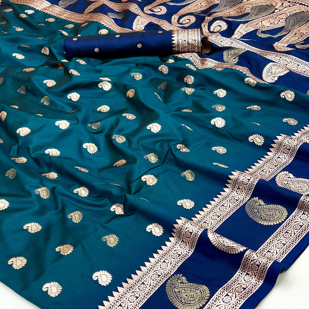 Dark Teal Blue Art Silk Saree Adorned With Zari Woven Paisley Motifs & Rich Banarasi Pallu