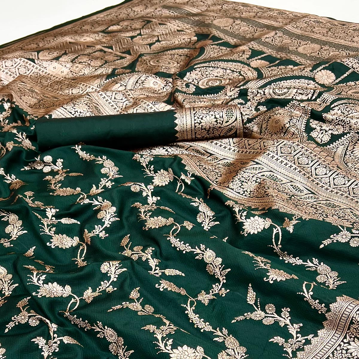 Green Saree in Art Silk Featuring Traditional Zari Woven Floral Motifs for Special Occasions