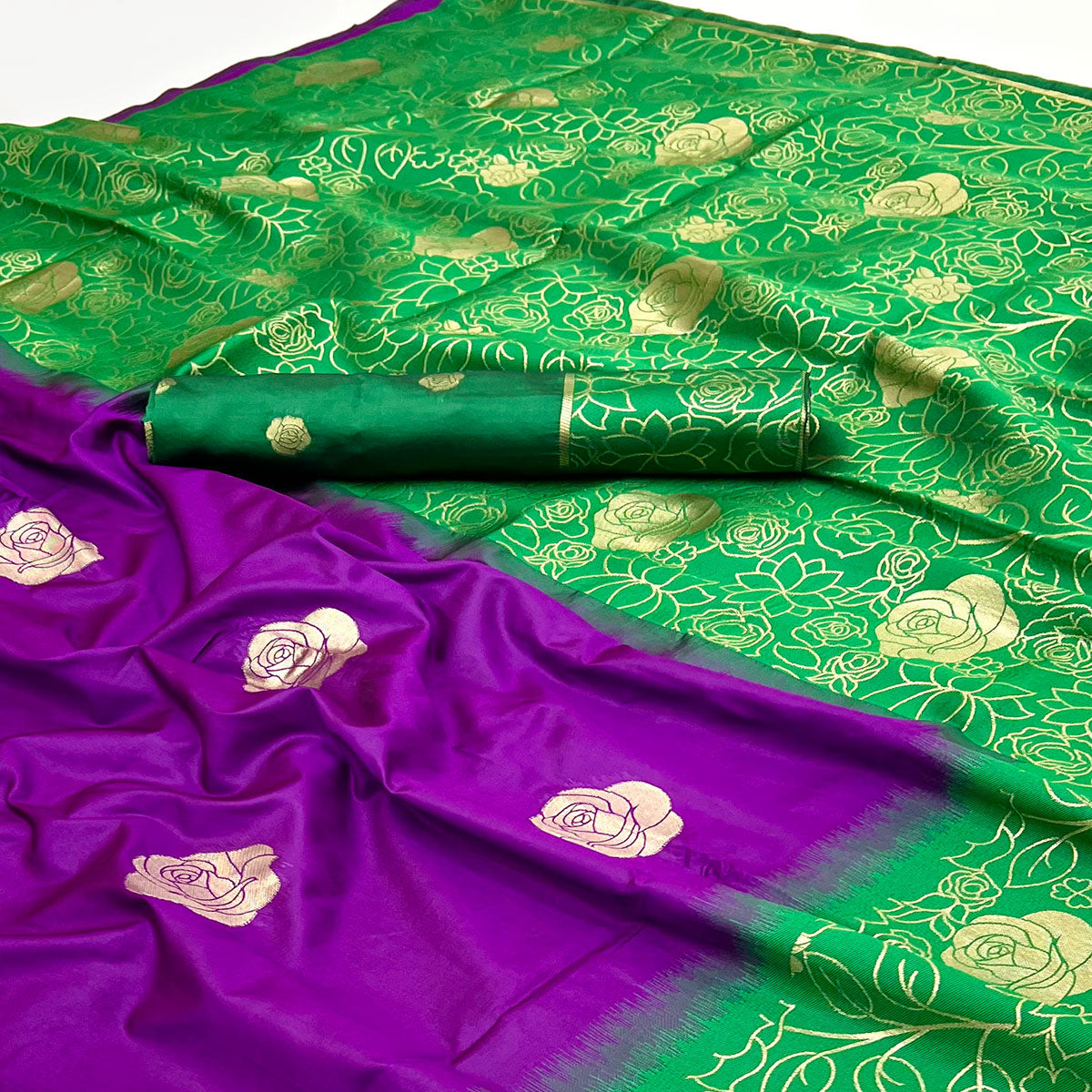 Purple Art Silk Saree Embellished With Delicate Floral Zari Weaving Craftsmanship