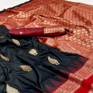 Black Zari Woven Art Silk Saree Featuring Delicate Floral Motifs & Regal Banarasi Pallu